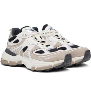 Axel Arigato sneaker size 39